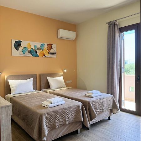 Villa Saint George Maroulas Экстерьер фото