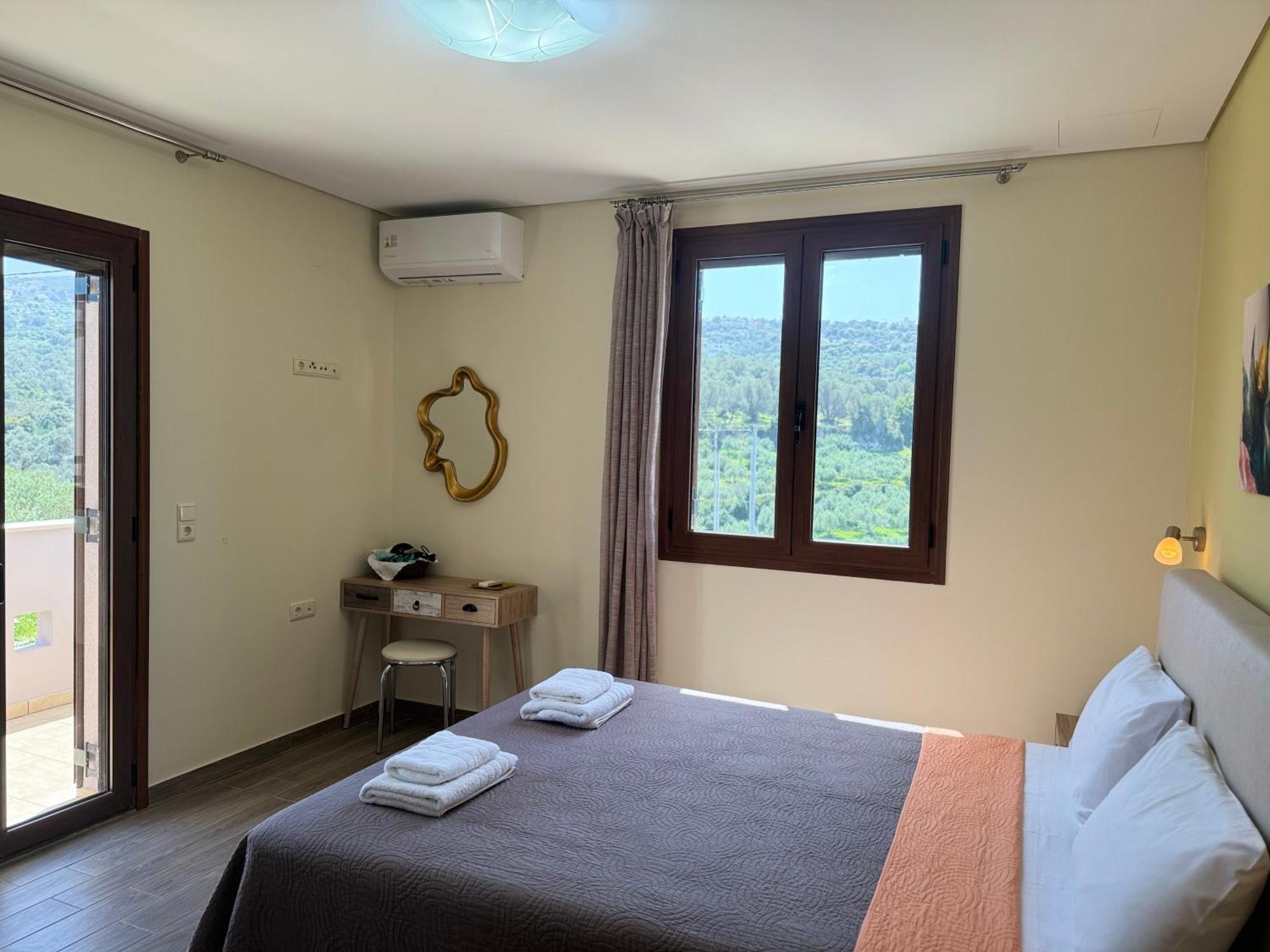 Villa Saint George Maroulas Экстерьер фото