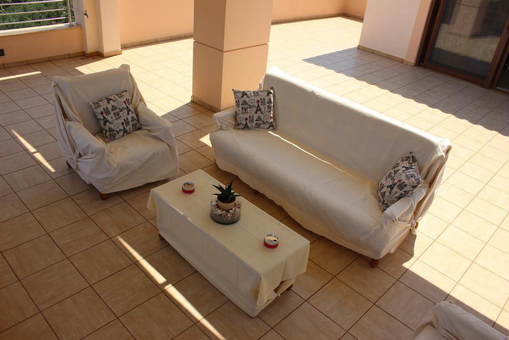 Villa Saint George Maroulas Экстерьер фото