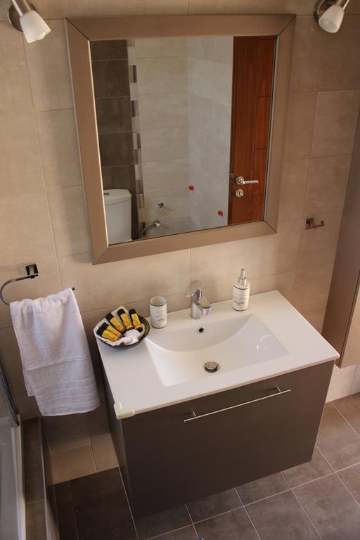 Villa Saint George Maroulas Экстерьер фото